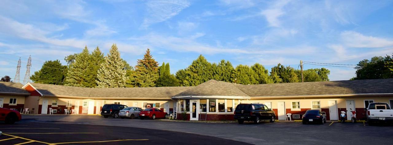 Kent Motel Chatham-Kent Экстерьер фото